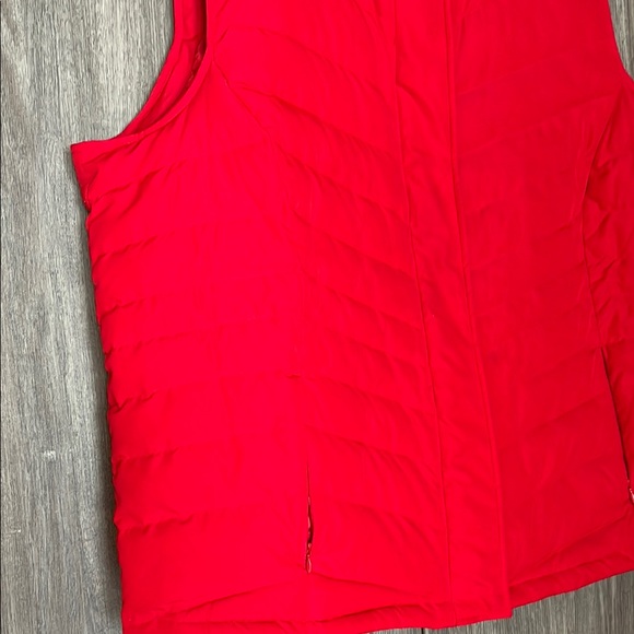 Talbots Red Puffer Vest - Picture 5 of 14